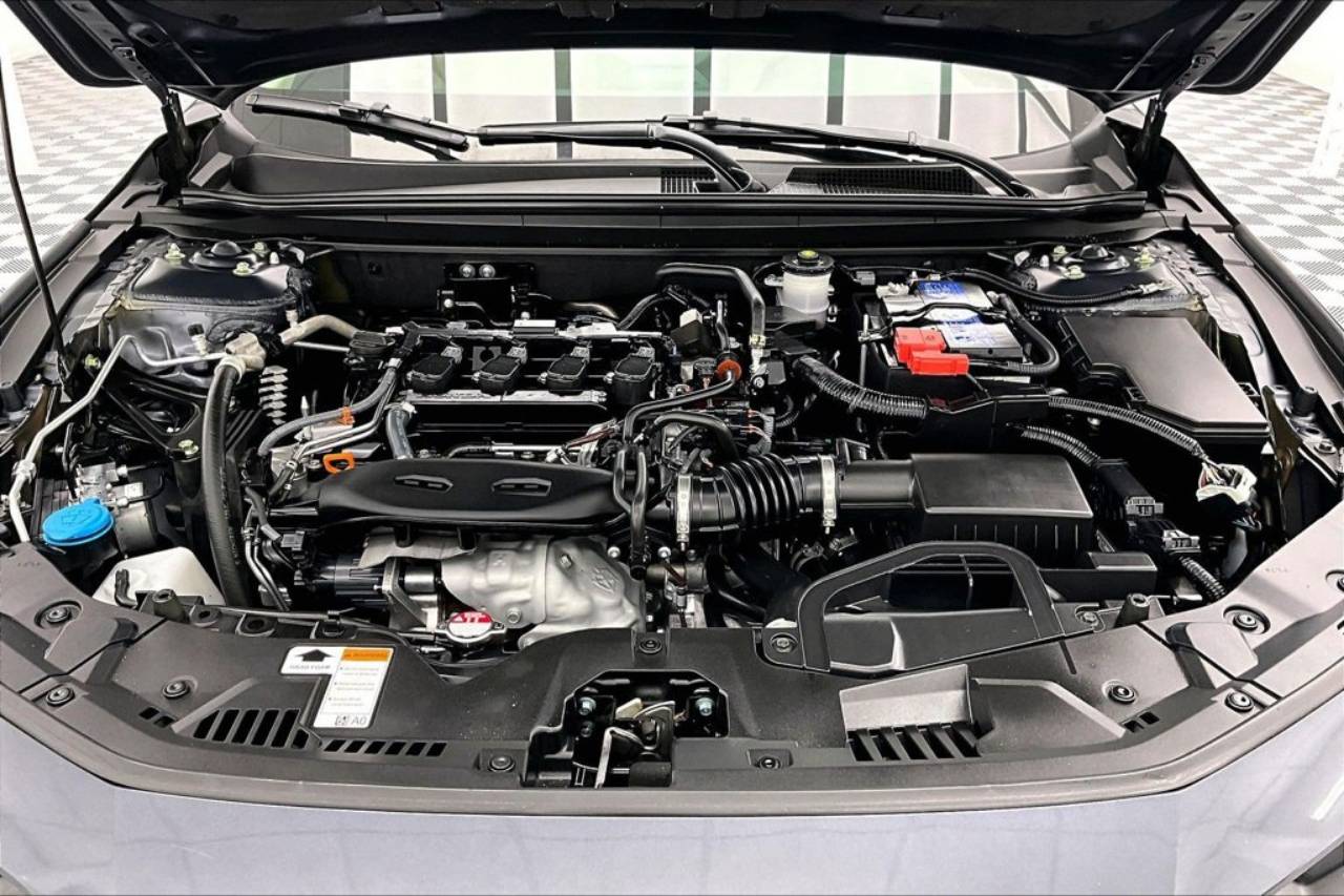 2025 Honda Accord LX - Photo 10