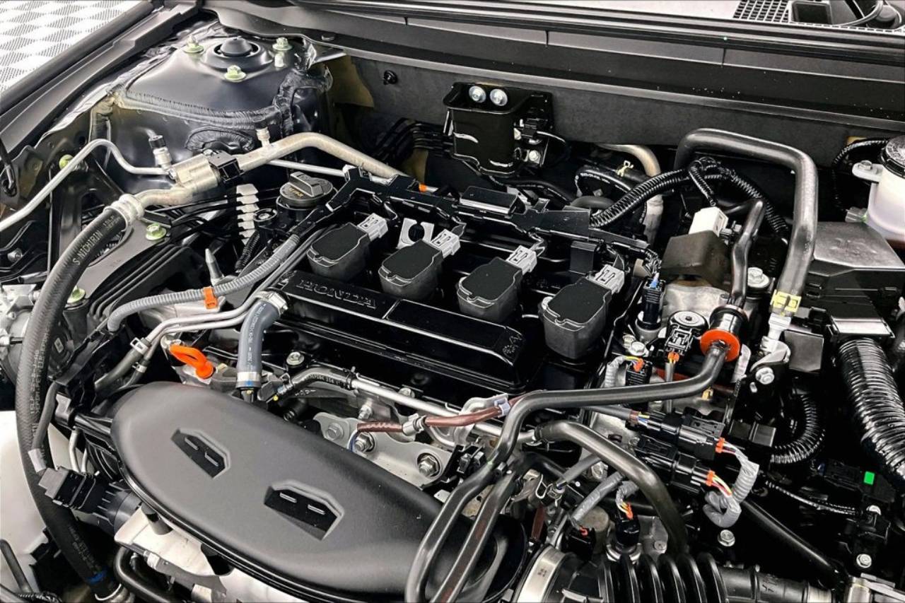 2025 Honda Accord LX - Photo 33