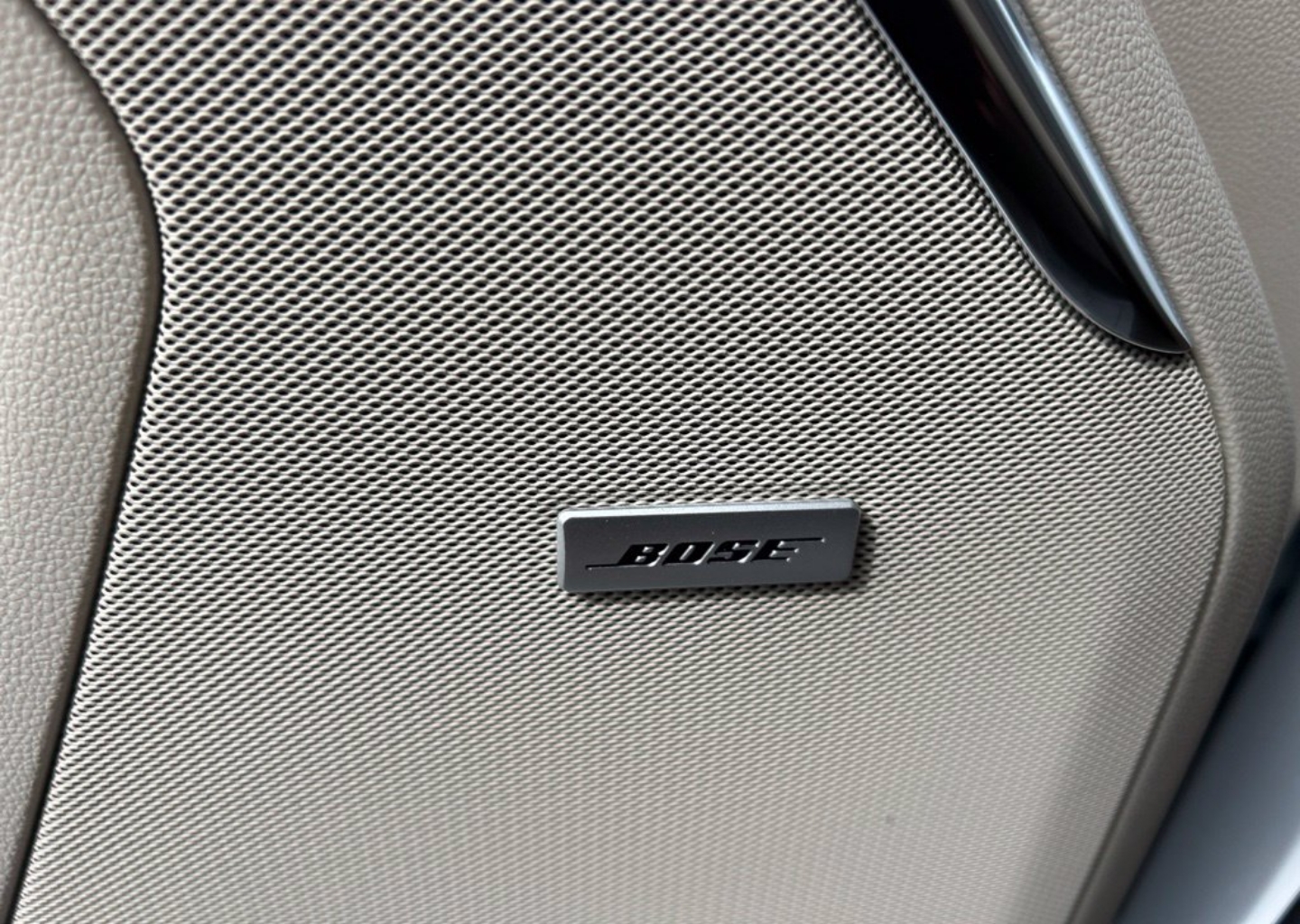 2027 GMC Yukon XL Denali - Photo 105