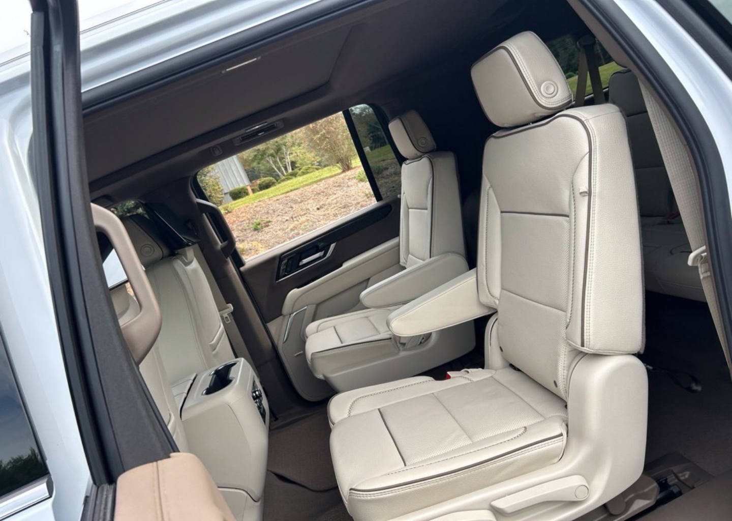 2027 GMC Yukon XL Denali - Photo 110