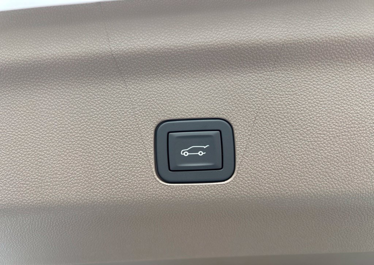 2027 GMC Yukon XL Denali - Photo 115
