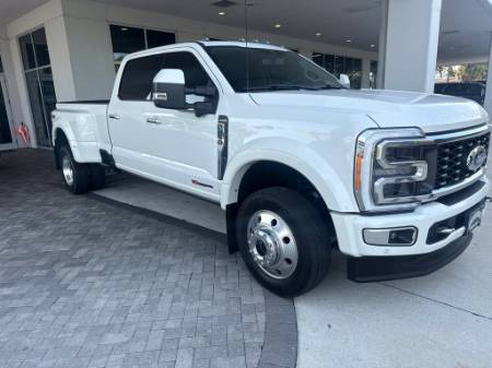 2023 Ford F-450SD Limited