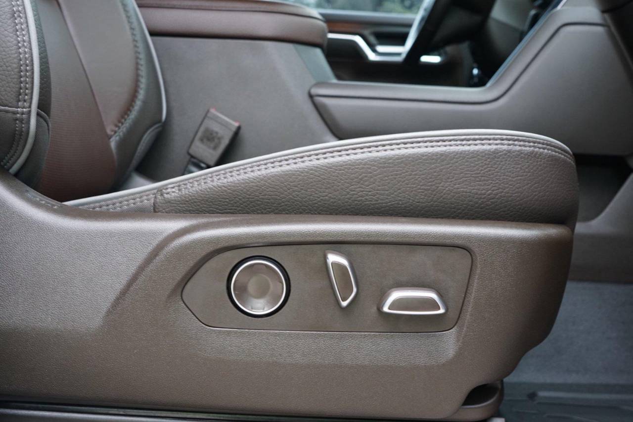 Certified Used 2024 GMC Sierra 3500HD Denali, photo 27
