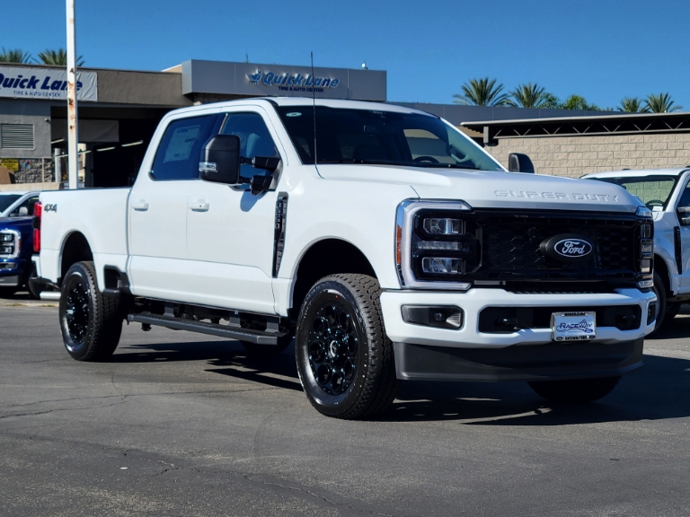 2027 Ford Super Duty F-250 SRW XLT