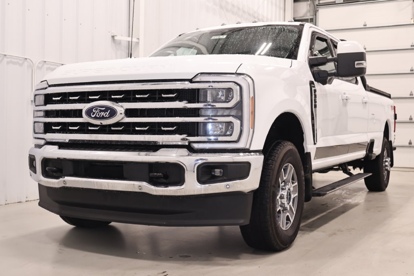 2023 Ford F-350 Super Duty Lariat - Photo 6