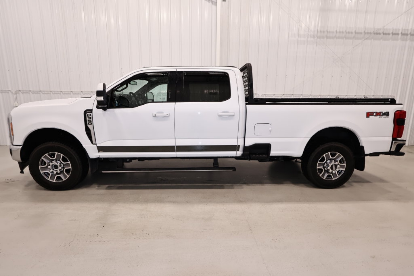 2023 Ford F-350 Super Duty Lariat - Photo 7