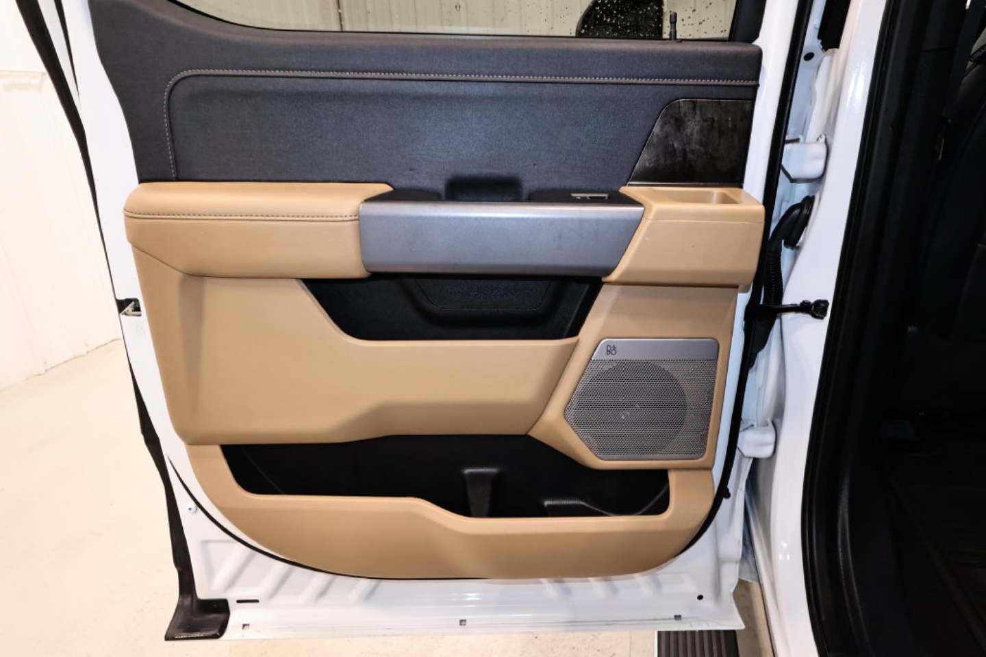 2023 Ford F-350 Super Duty Lariat - Photo 14