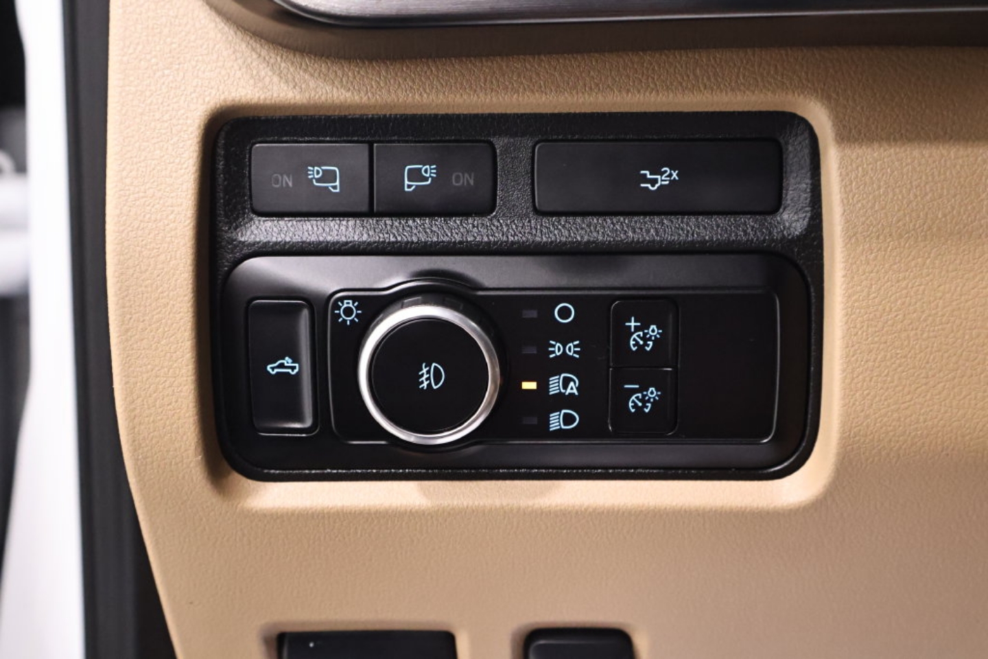 2023 Ford F-350 Super Duty Lariat - Photo 27