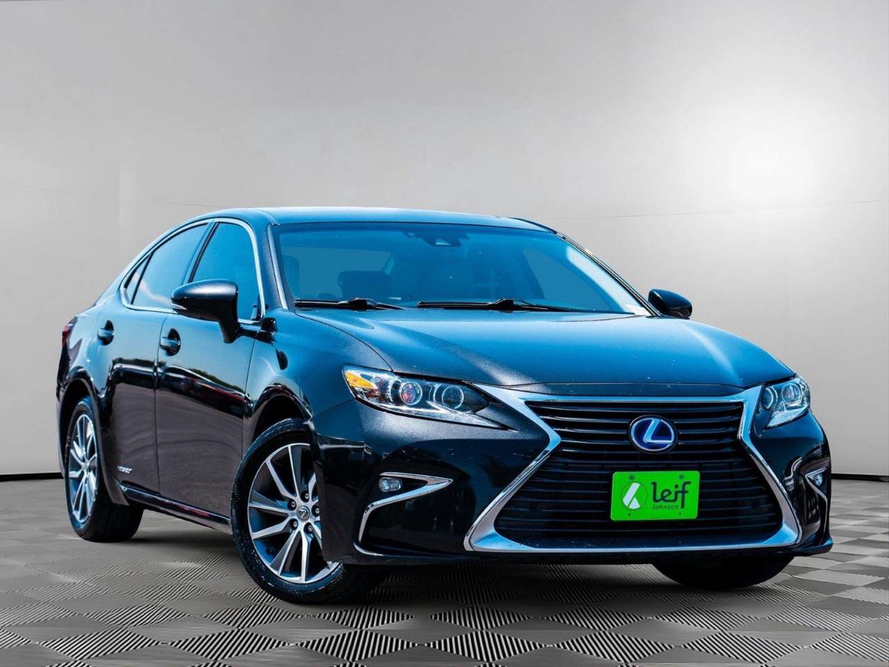 2017 Lexus ES