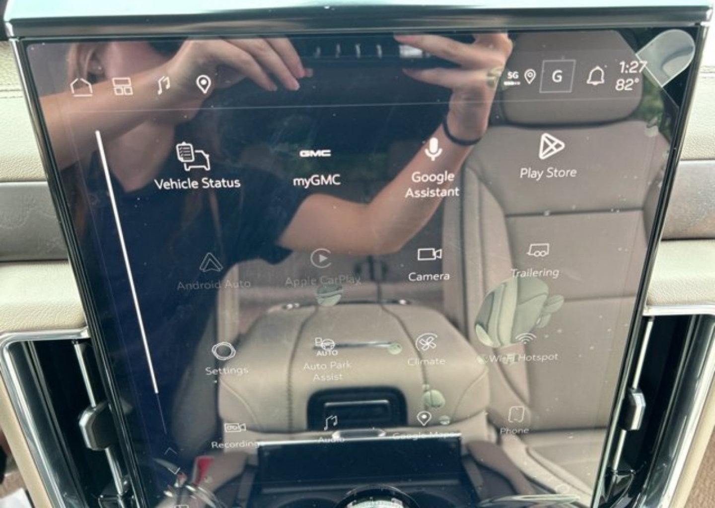 2027 GMC Yukon XL Denali - Photo 32