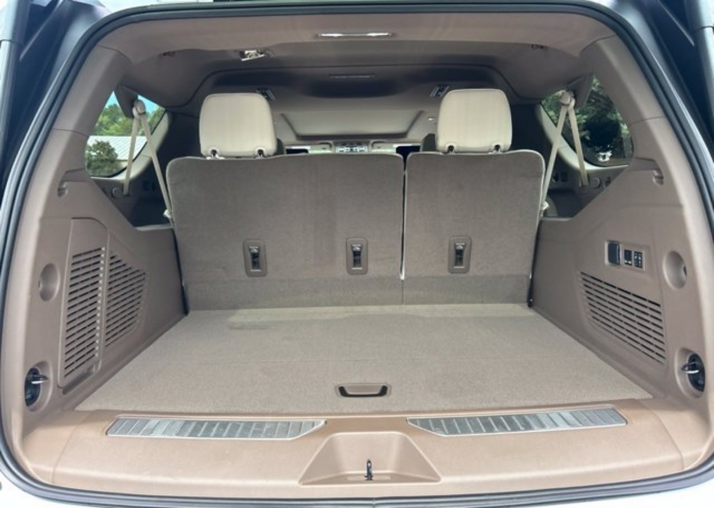 2027 GMC Yukon XL Denali - Photo 46