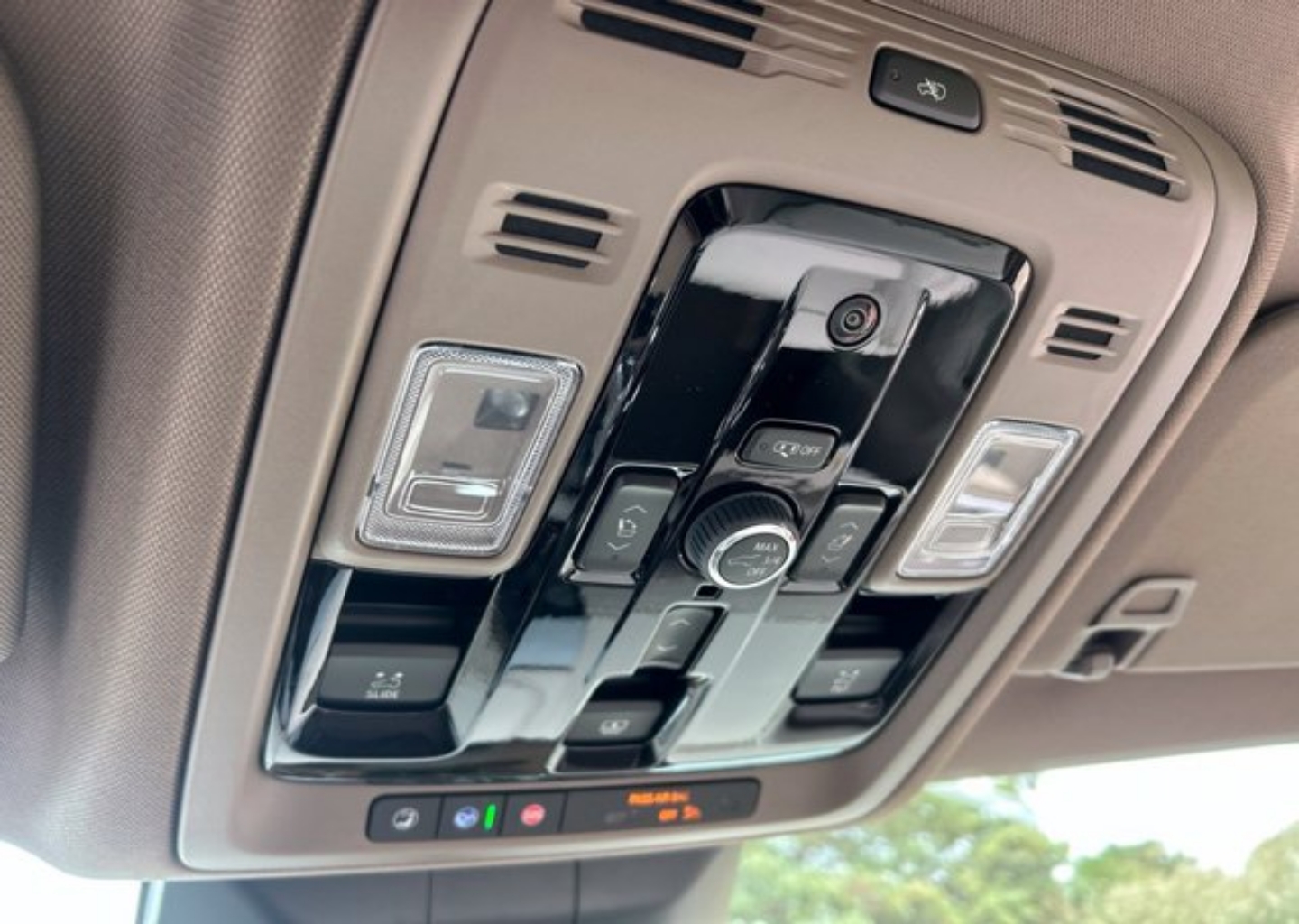 2027 GMC Yukon XL Denali - Photo 65
