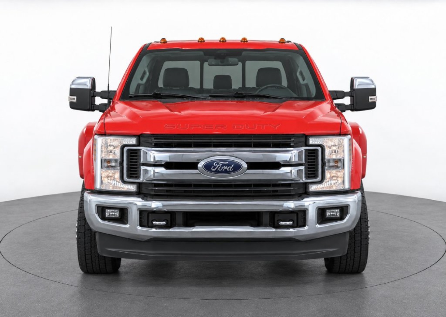 2019 Ford F-350 Super Duty XLT - Photo 6