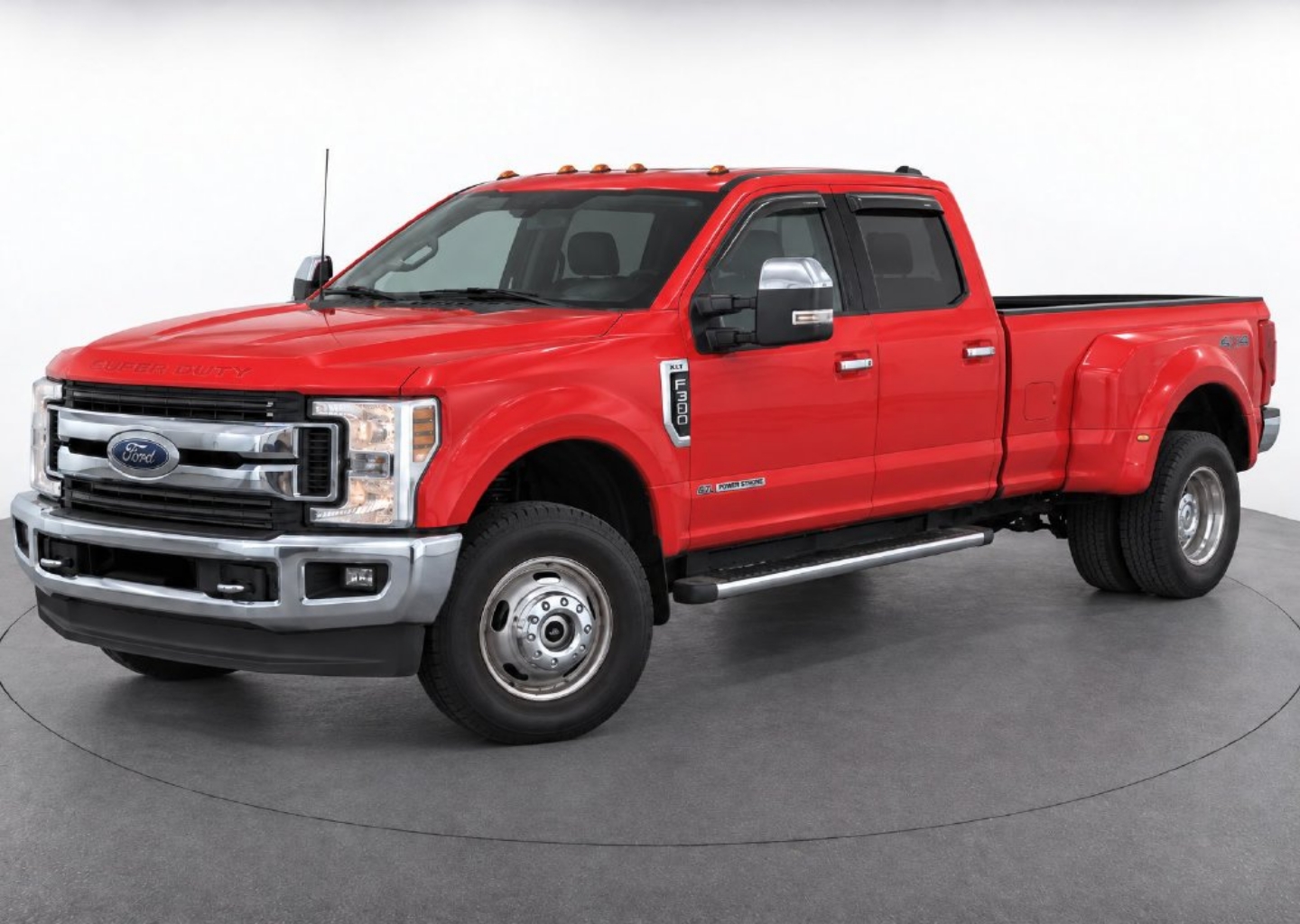 2019 Ford F-350 Super Duty XLT - Photo 7