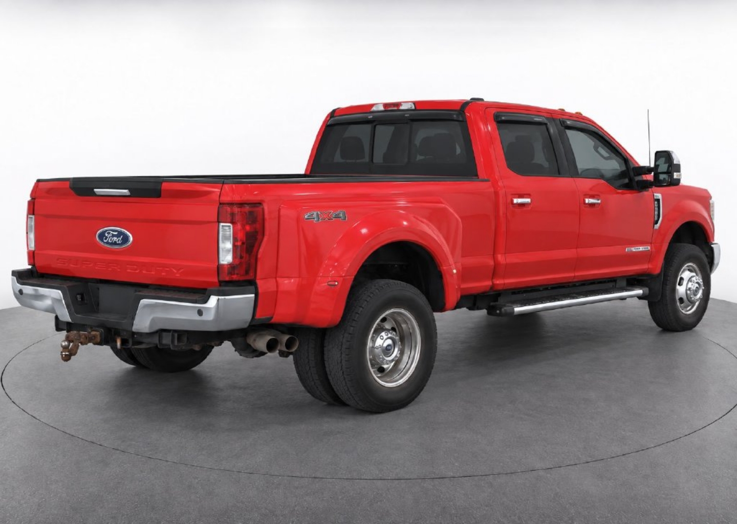 2019 Ford F-350 Super Duty XLT - Photo 11