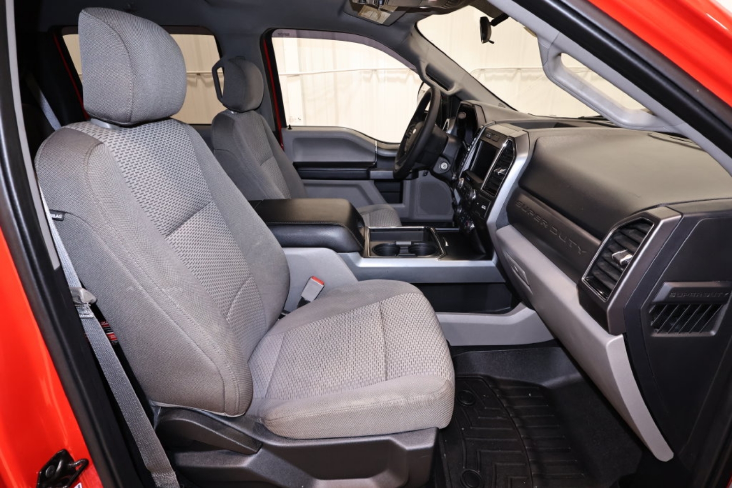 2019 Ford F-350 Super Duty XLT - Photo 21