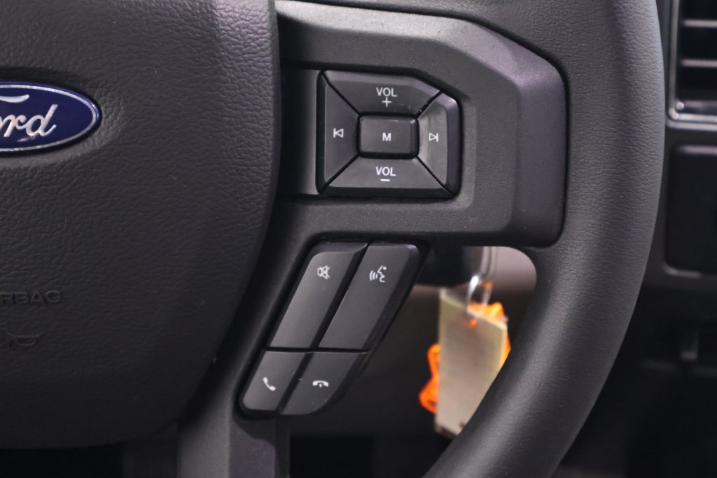 2019 Ford F-350 Super Duty XLT - Photo 25