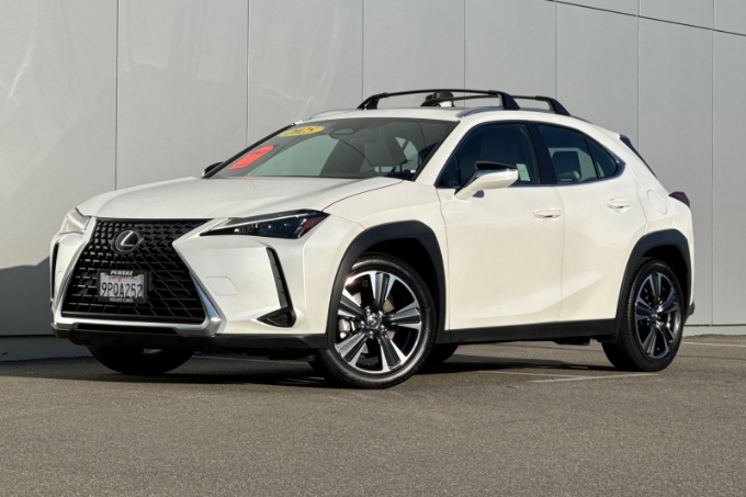 2025 Lexus UX Hybrid