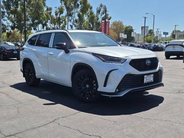 2026 Toyota Highlander XSE