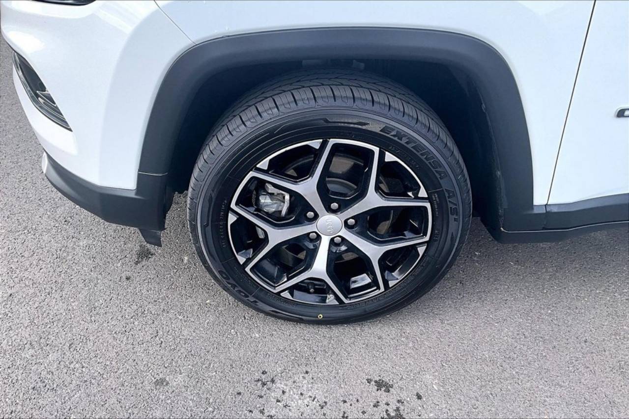 2024 Jeep Compass Limited - Photo 9