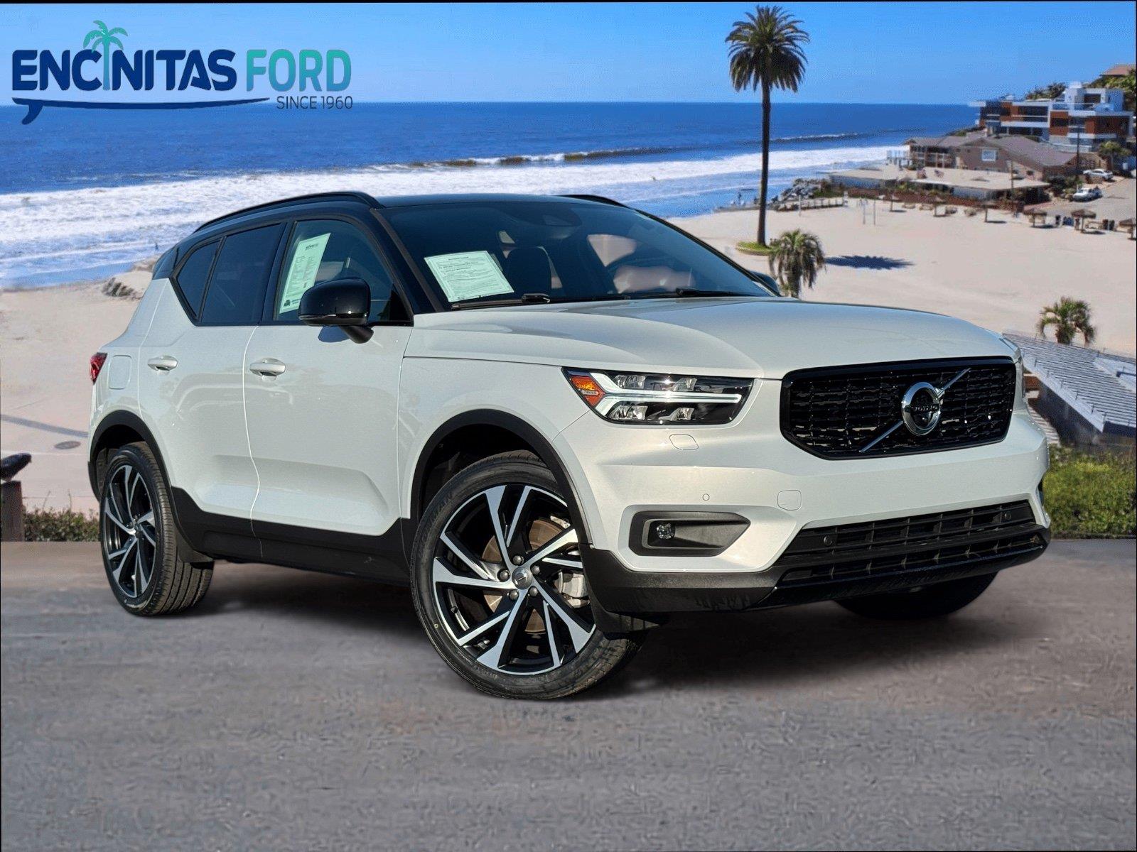 2021 Volvo XC40 R-Design