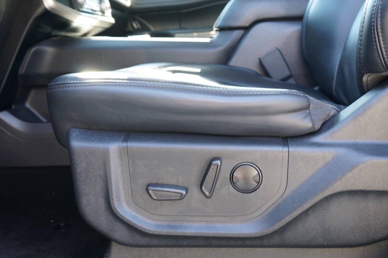 Used 2023 Ford Expedition XLT, photo 19