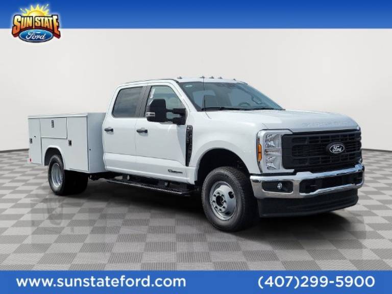 2027 Ford Super Duty F-350 DRW XL