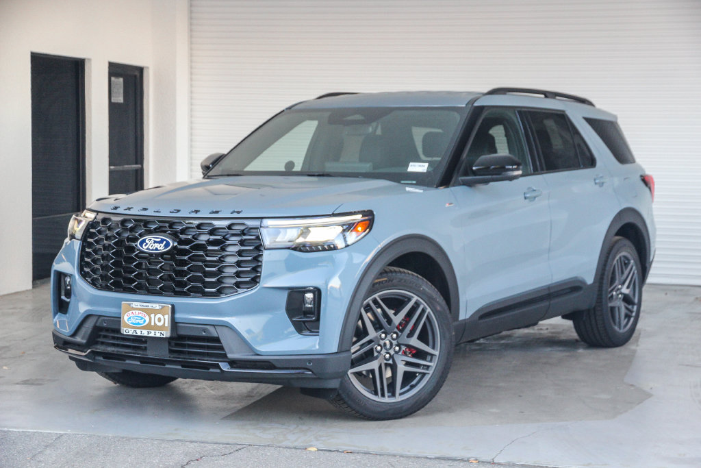 2027 Ford Explorer ST-Line