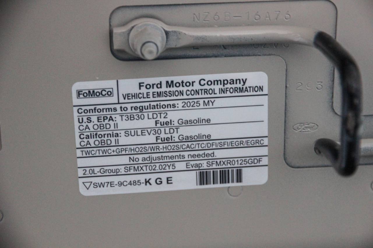 2025 Ford Maverick XLT - Photo 29