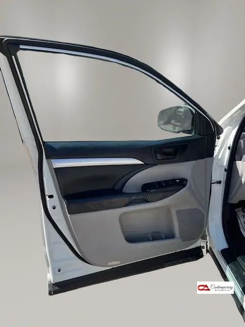 2016 Toyota Highlander LE Plus