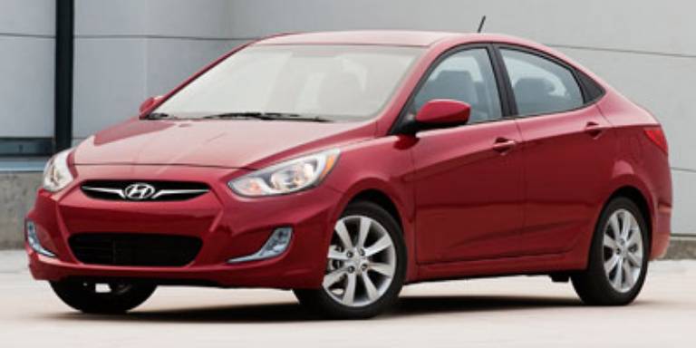 2012 Hyundai Accent 4DR Sedan Auto GLS