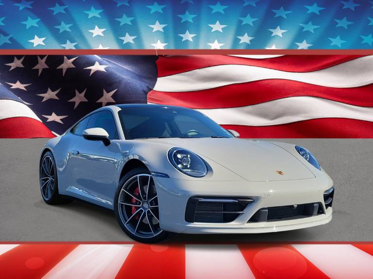 2023 Porsche 911 Carrera 4 GTS