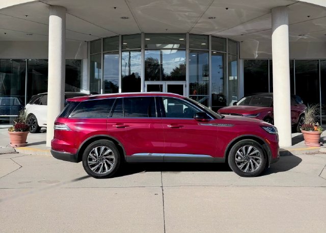 2026 Lincoln Aviator Premiere