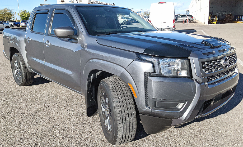 2025 Nissan Frontier