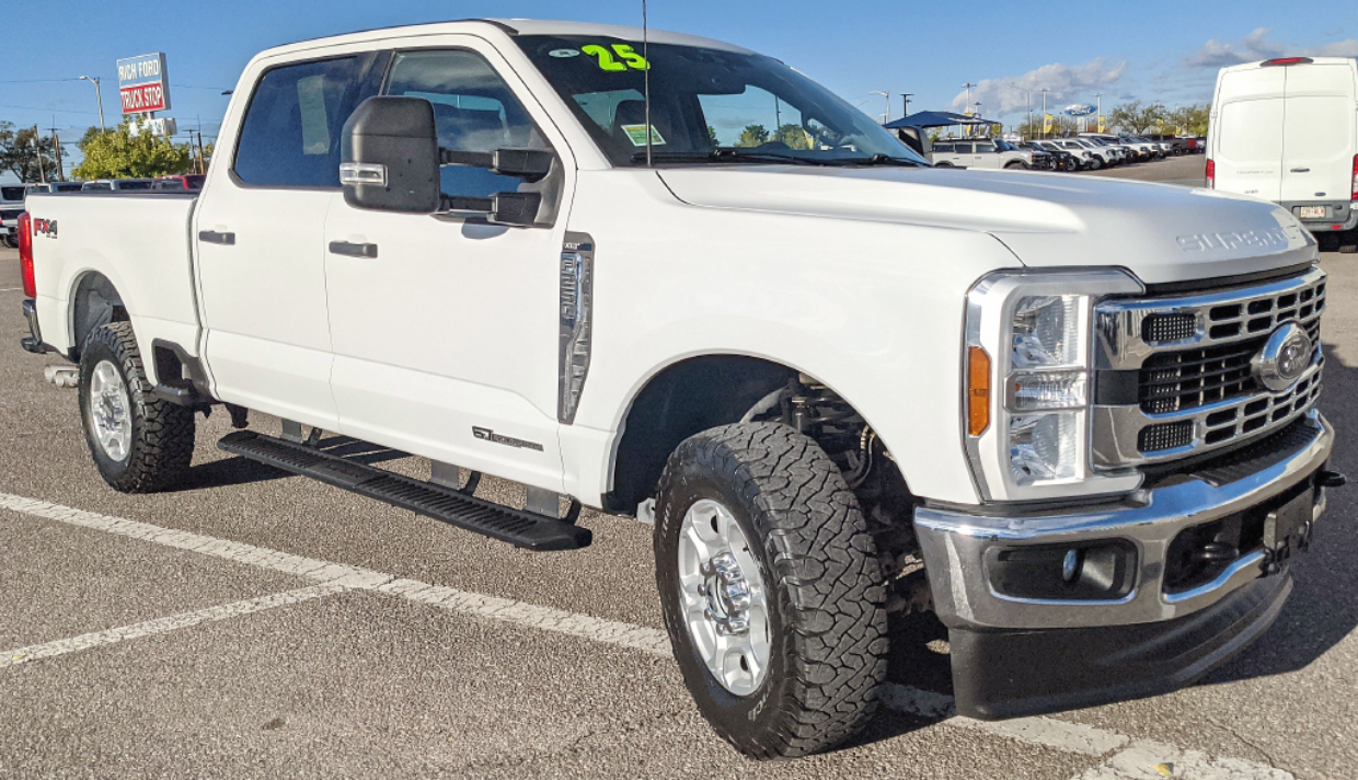 2025 Ford F-250 Super Duty XLT
