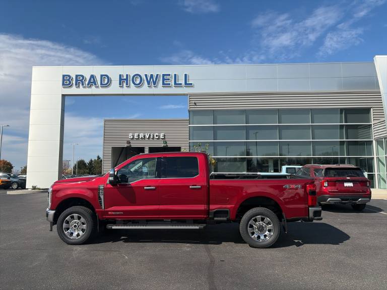 2027 Ford F-350 LARIAT
