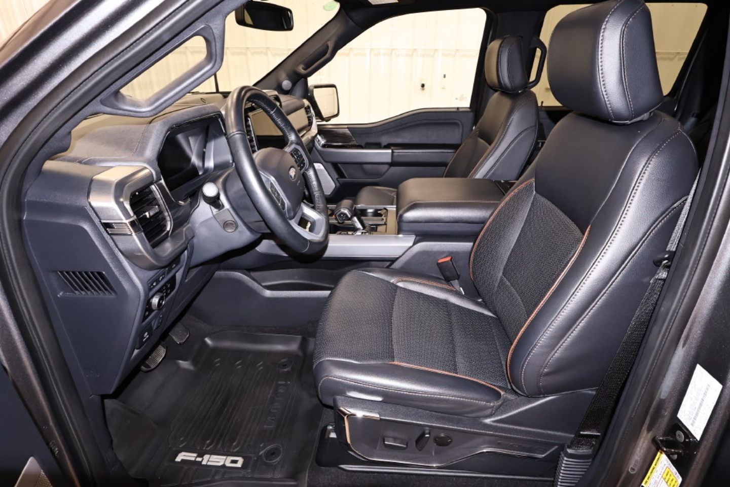 2024 Ford F-150 Lariat - Photo 13