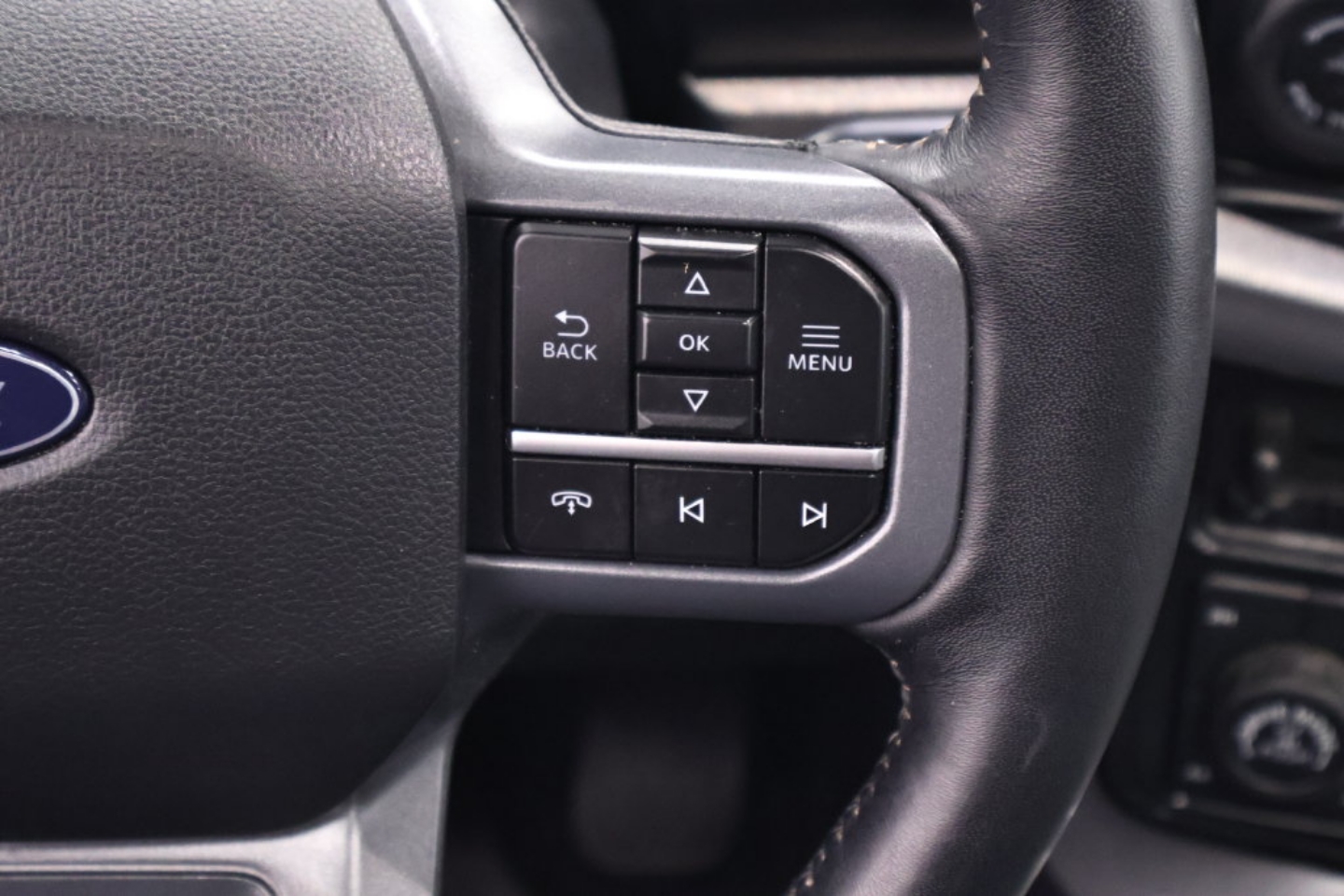 2024 Ford F-150 Lariat - Photo 25