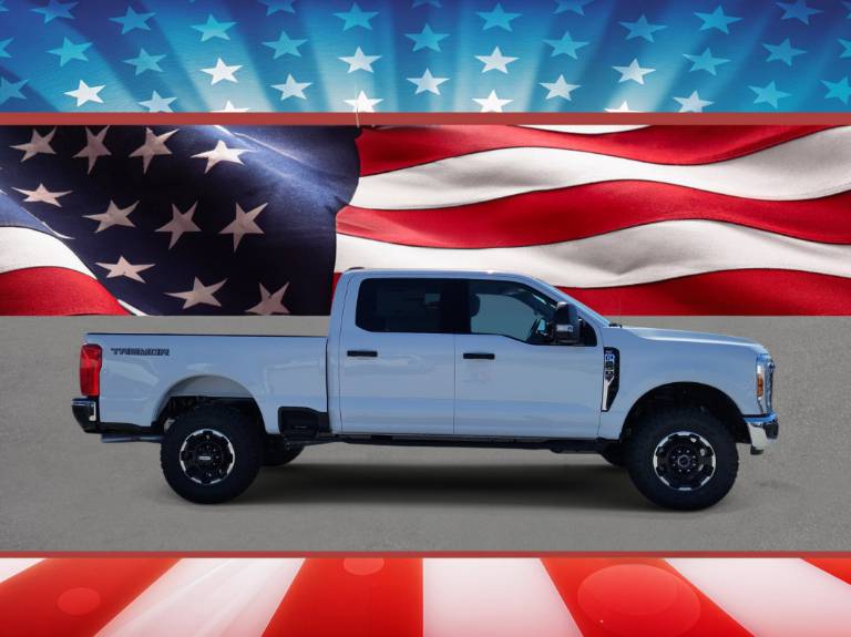 2027 Ford Super Duty F-250 SRW XLT