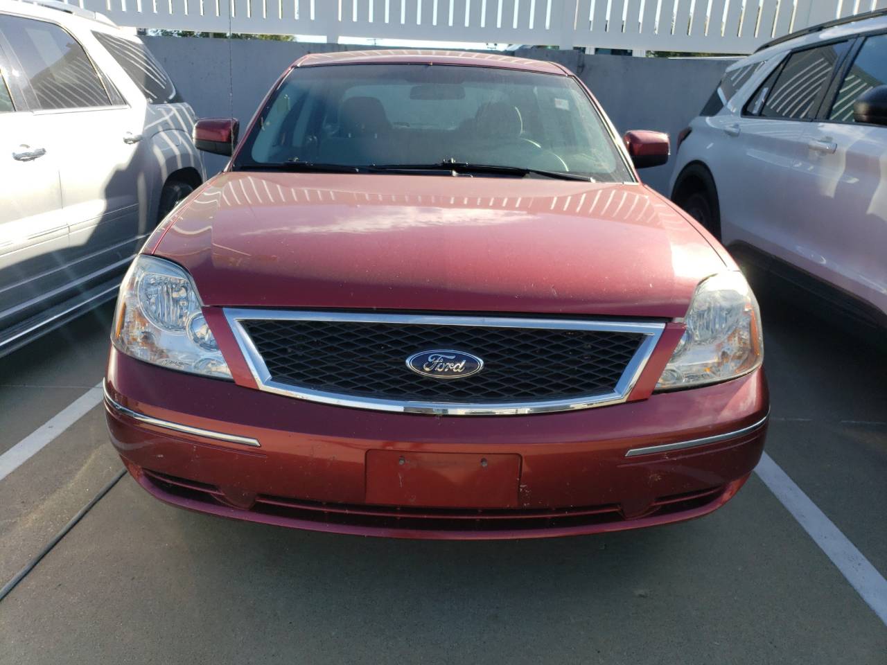 Used 2006 Ford Five Hundred SE with VIN 1FAFP23116G184425 for sale in Kansas City