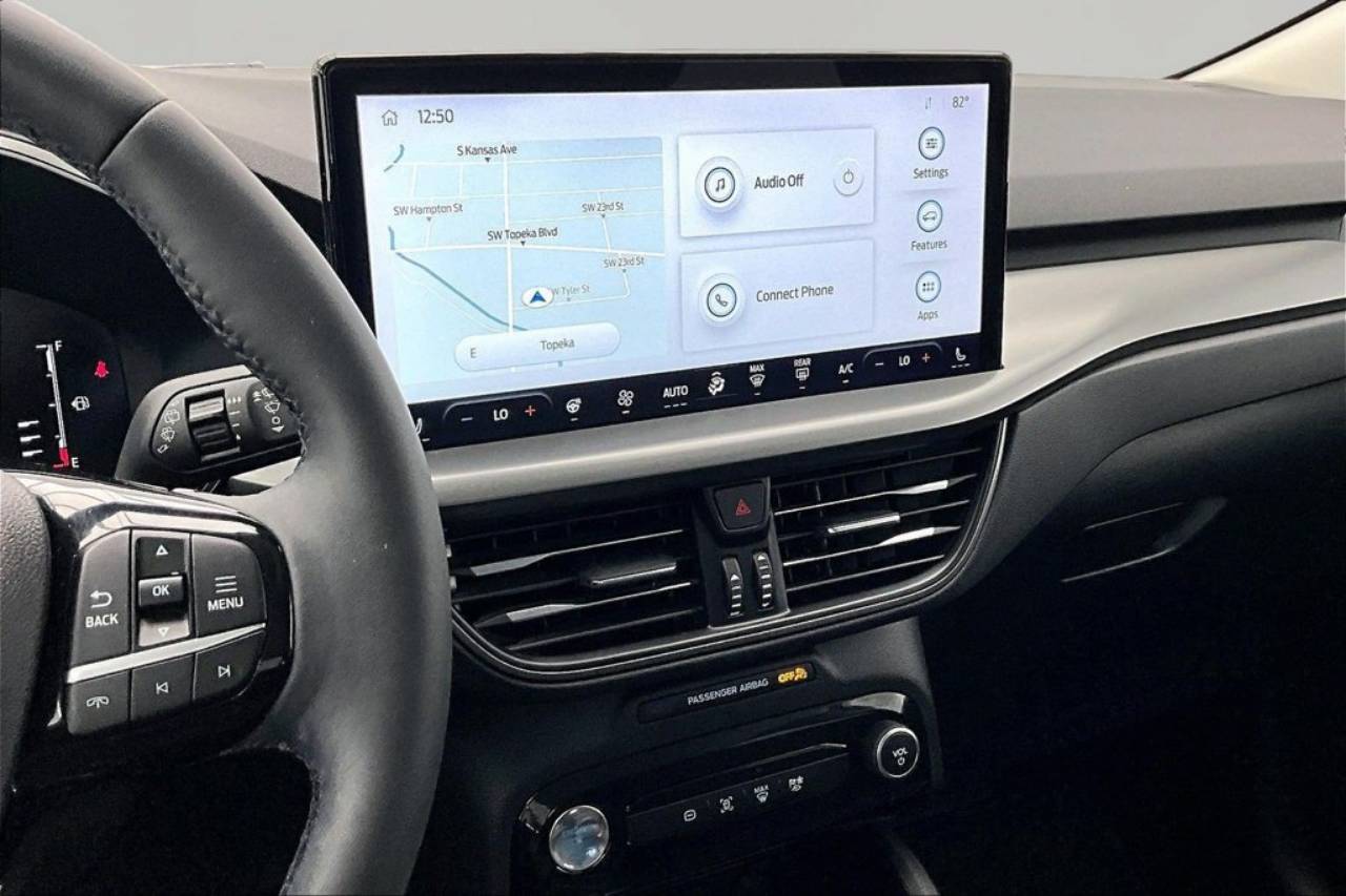 2023 Ford Escape PHEV - Photo 6