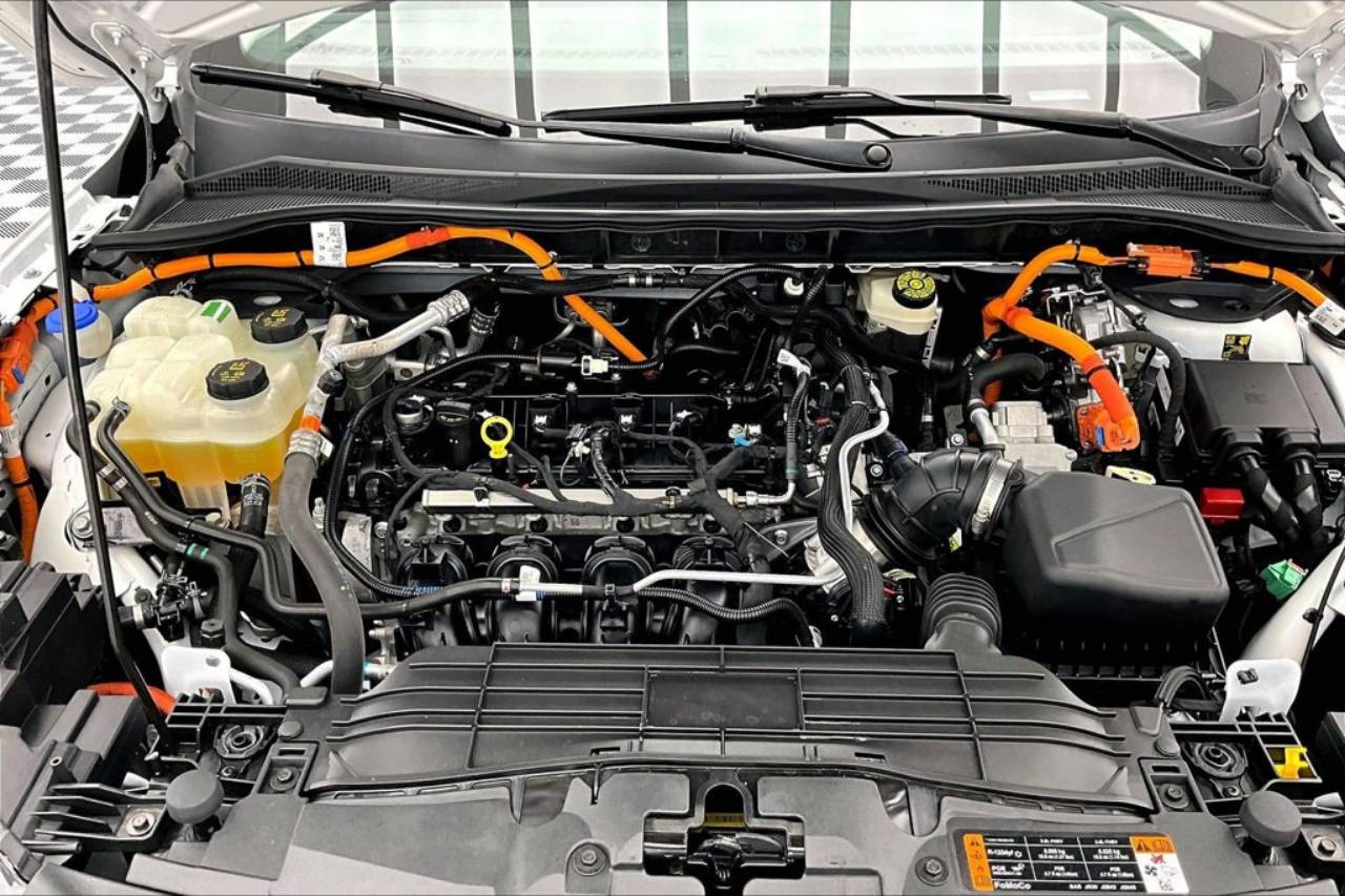 2023 Ford Escape PHEV - Photo 10
