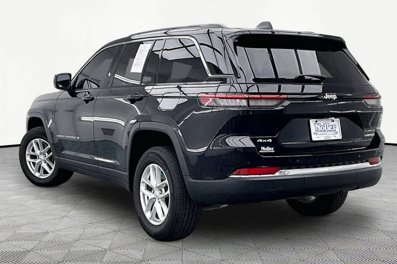 2025 Jeep Grand Cherokee Laredo - Photo 13