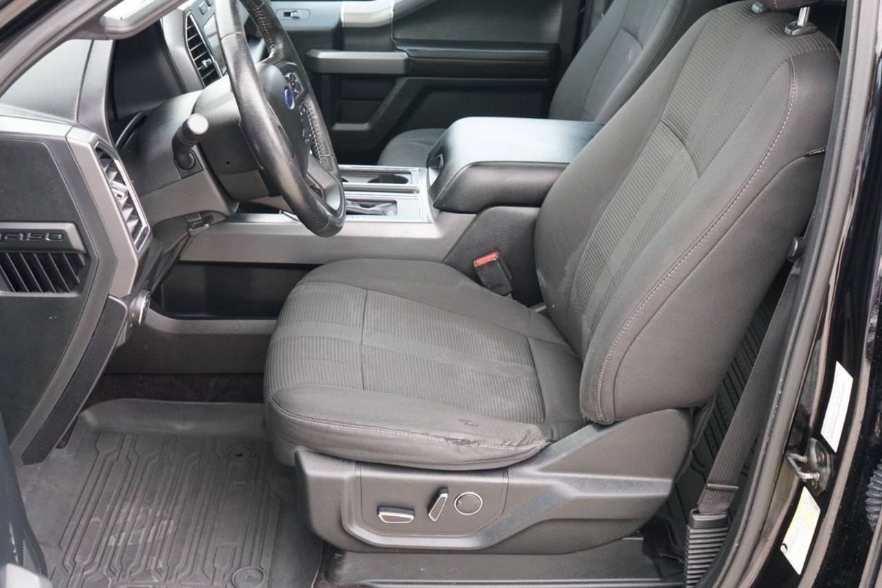 Used 2016 Ford F-150 XLT, photo 9