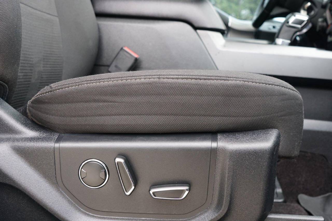 Used 2016 Ford F-150 XLT, photo 26