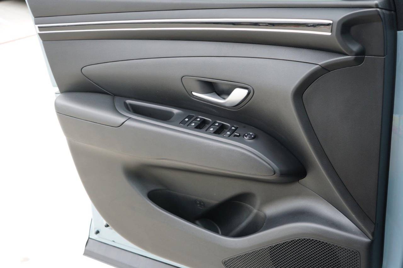 Used 2022 Hyundai Santa Cruz SEL, photo 18