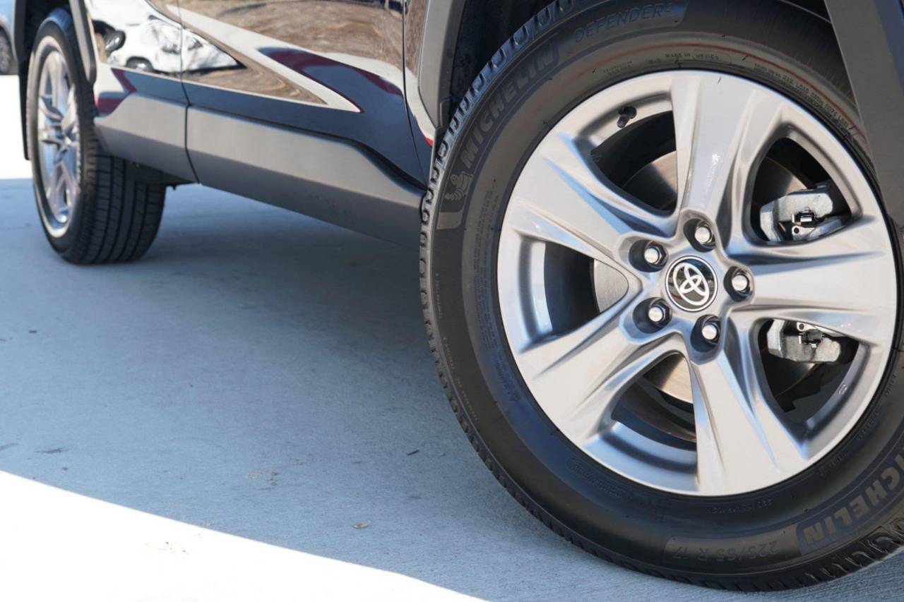 Certified Used 2024 Toyota RAV4 XLE, photo 2