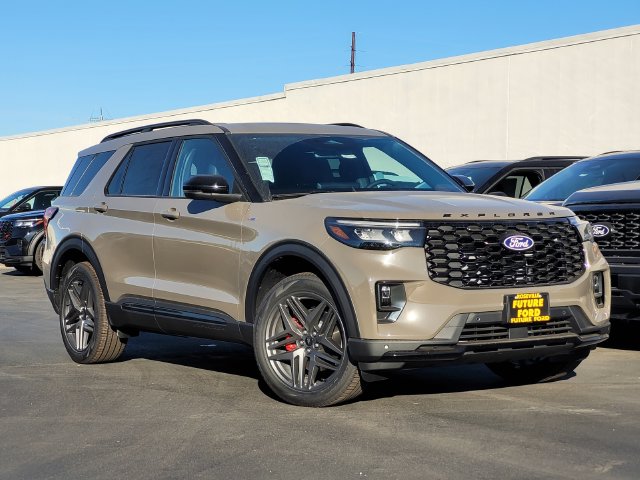 2027 Ford Explorer ST-Line