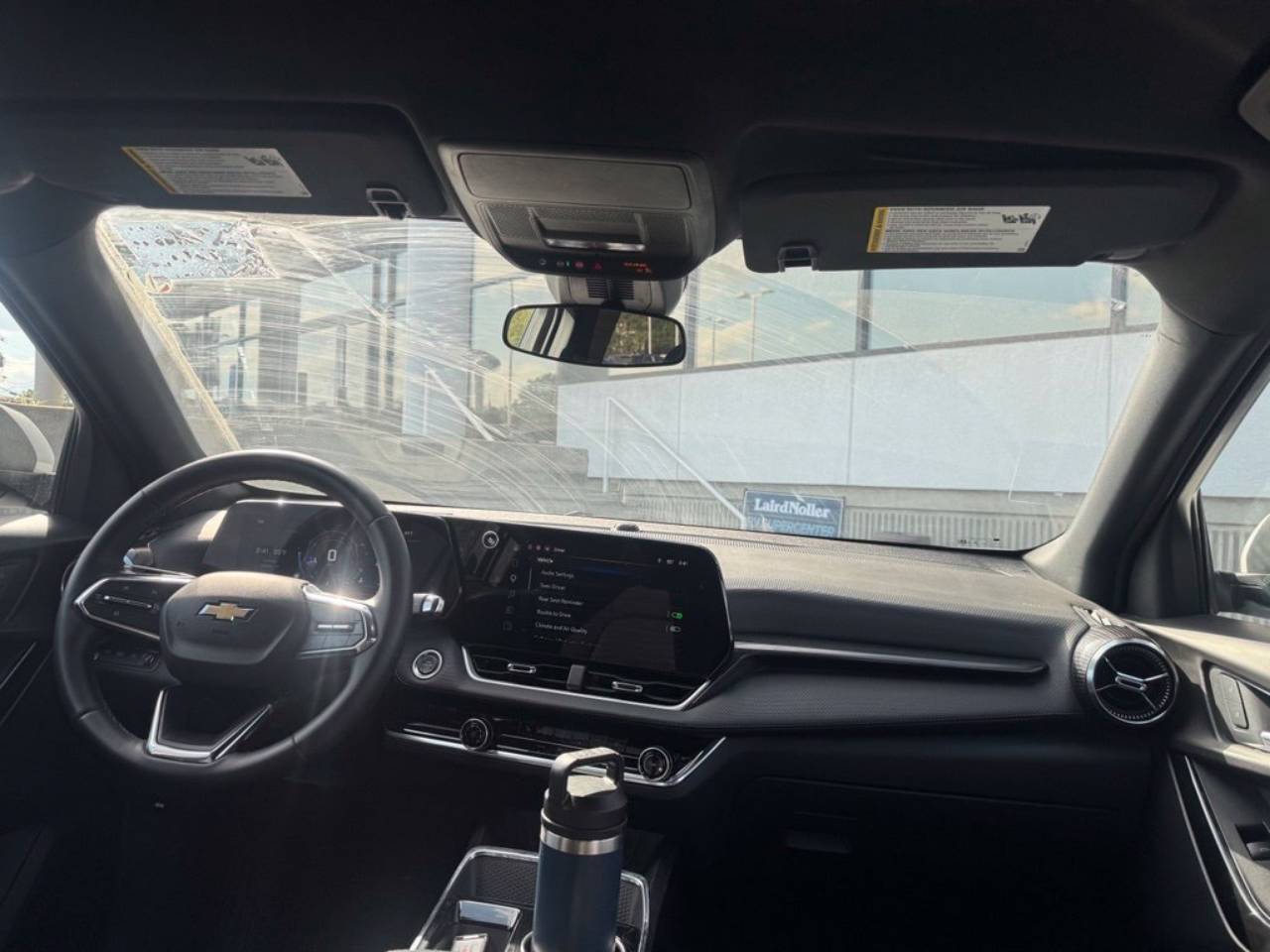 2025 Chevrolet Equinox LT - Photo 10