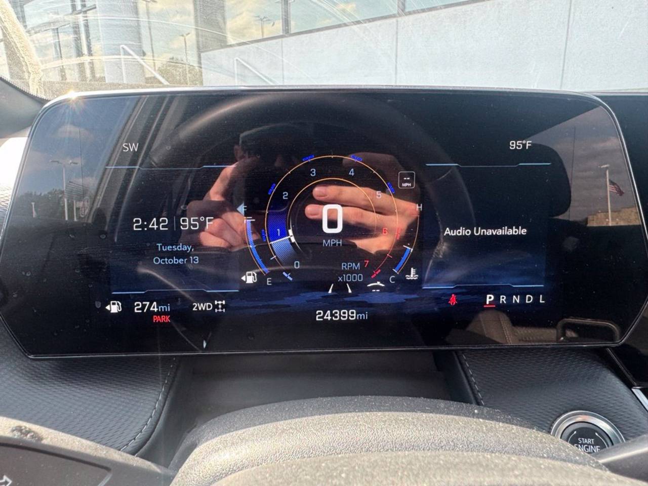 2025 Chevrolet Equinox LT - Photo 11